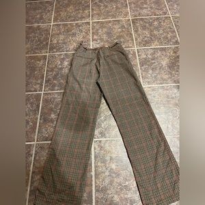 super cute plaid pants!!